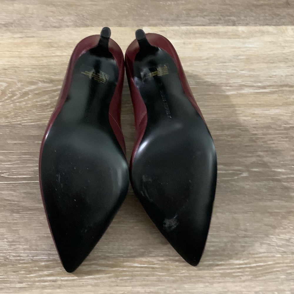 Banana Republic-Andilla Pumps EUC - Picture 5 of 8